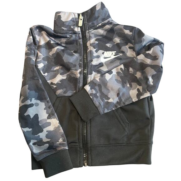 Nike Lot of Fall/Winter Clothes Size 24 Months - Picture 7 of 7